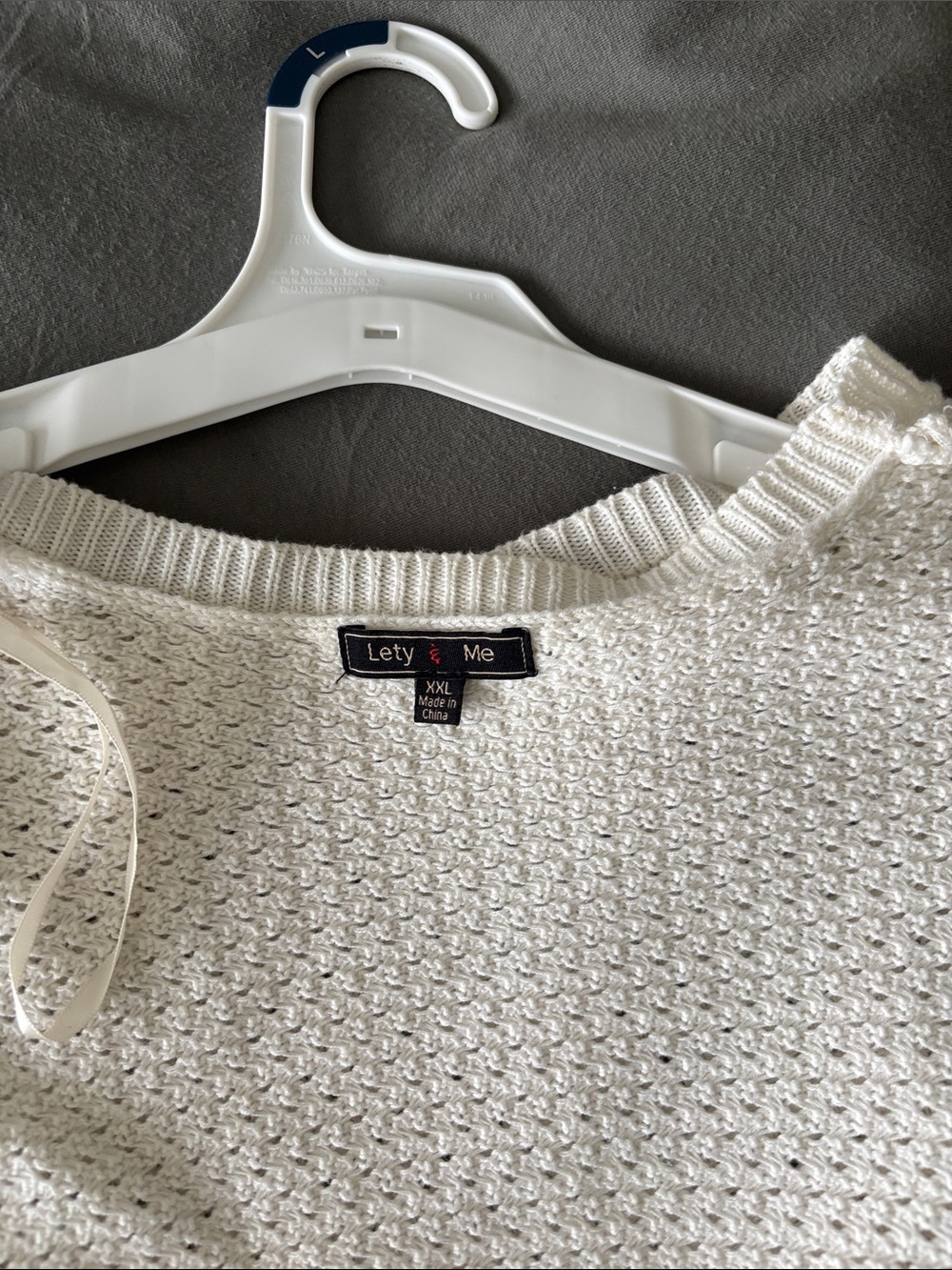 Lety & Me Cream Crewneck Sweater - XXL